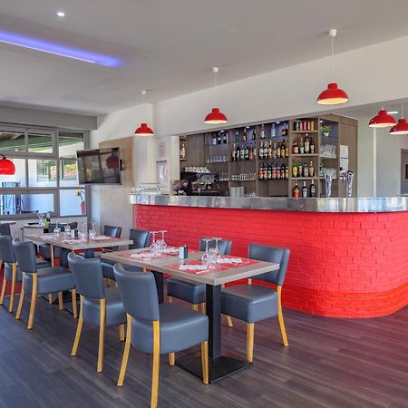 Hotel Restaurant Les Jardins D'Épône المظهر الخارجي الصورة