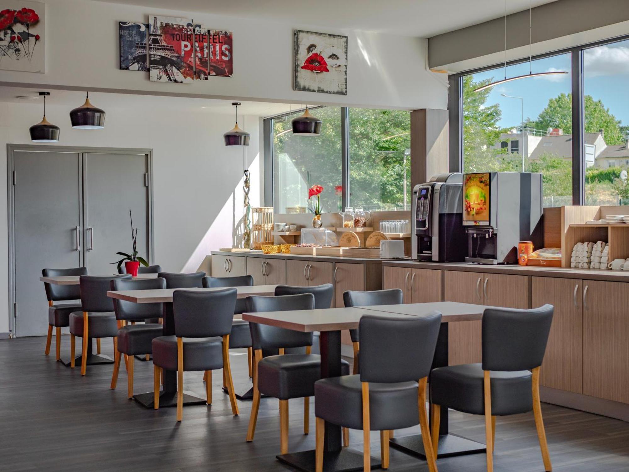 Hotel Restaurant Les Jardins D'Épône المظهر الخارجي الصورة